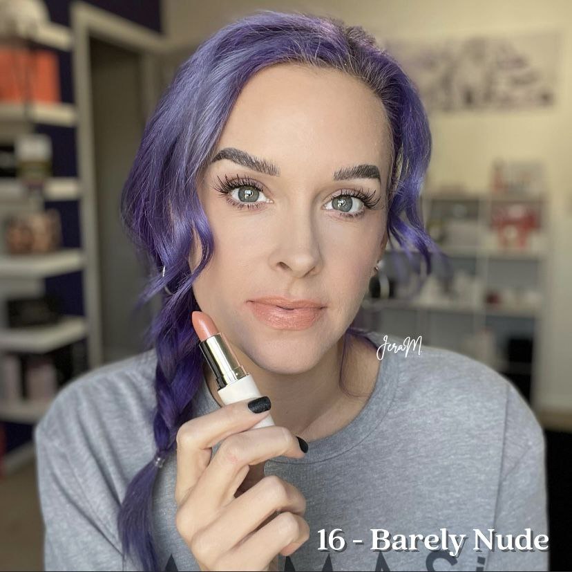 Farmasi vegan Creamy Lipstick 16